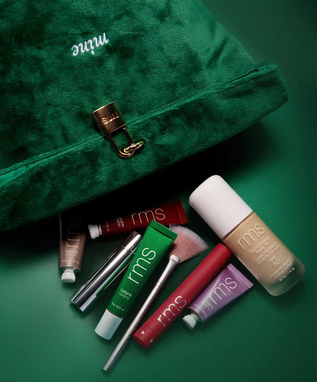 The Emerald Luxe Pouch