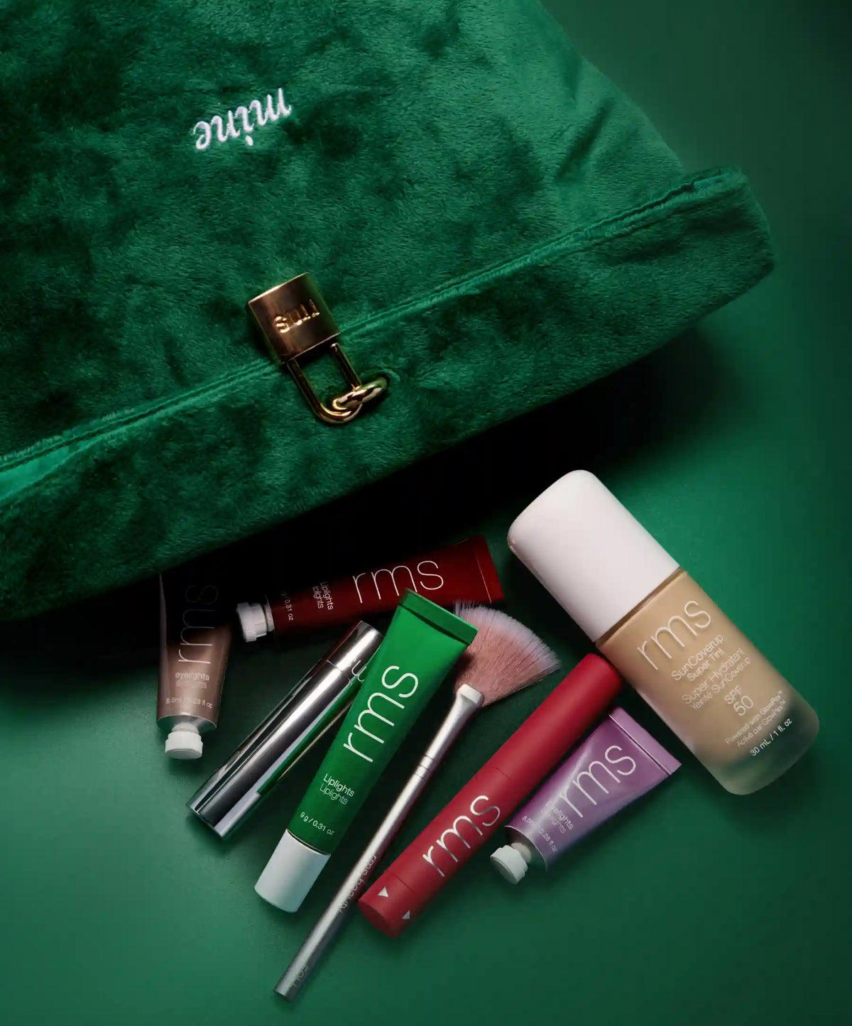 The Emerald Luxe Pouch